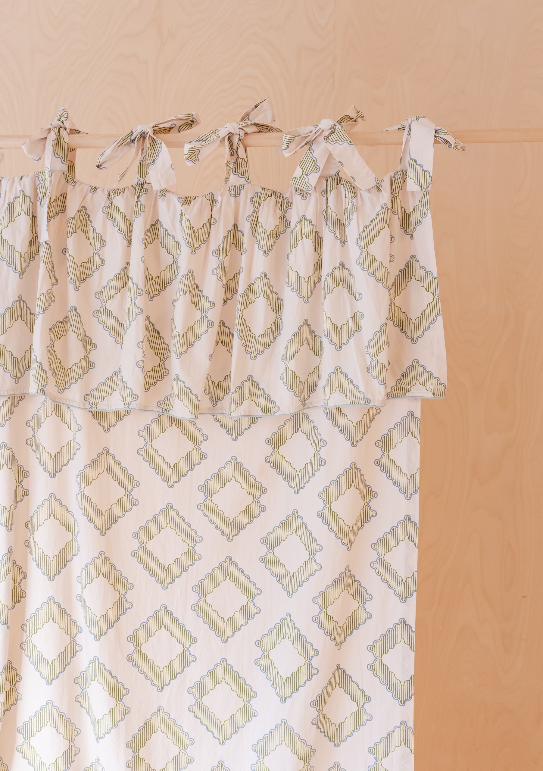 Pair of Cotton Tie-Top Curtains in Green Diamond
