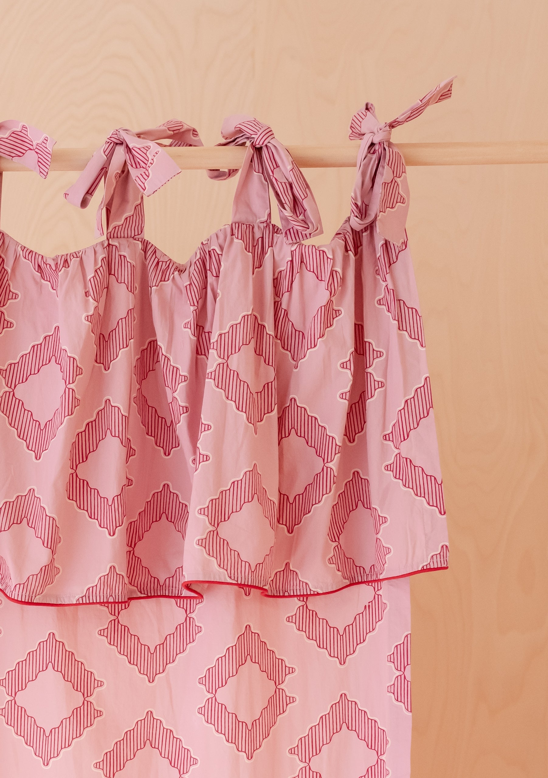 Pair of Cotton Tie-Top Curtains in Pink Diamond