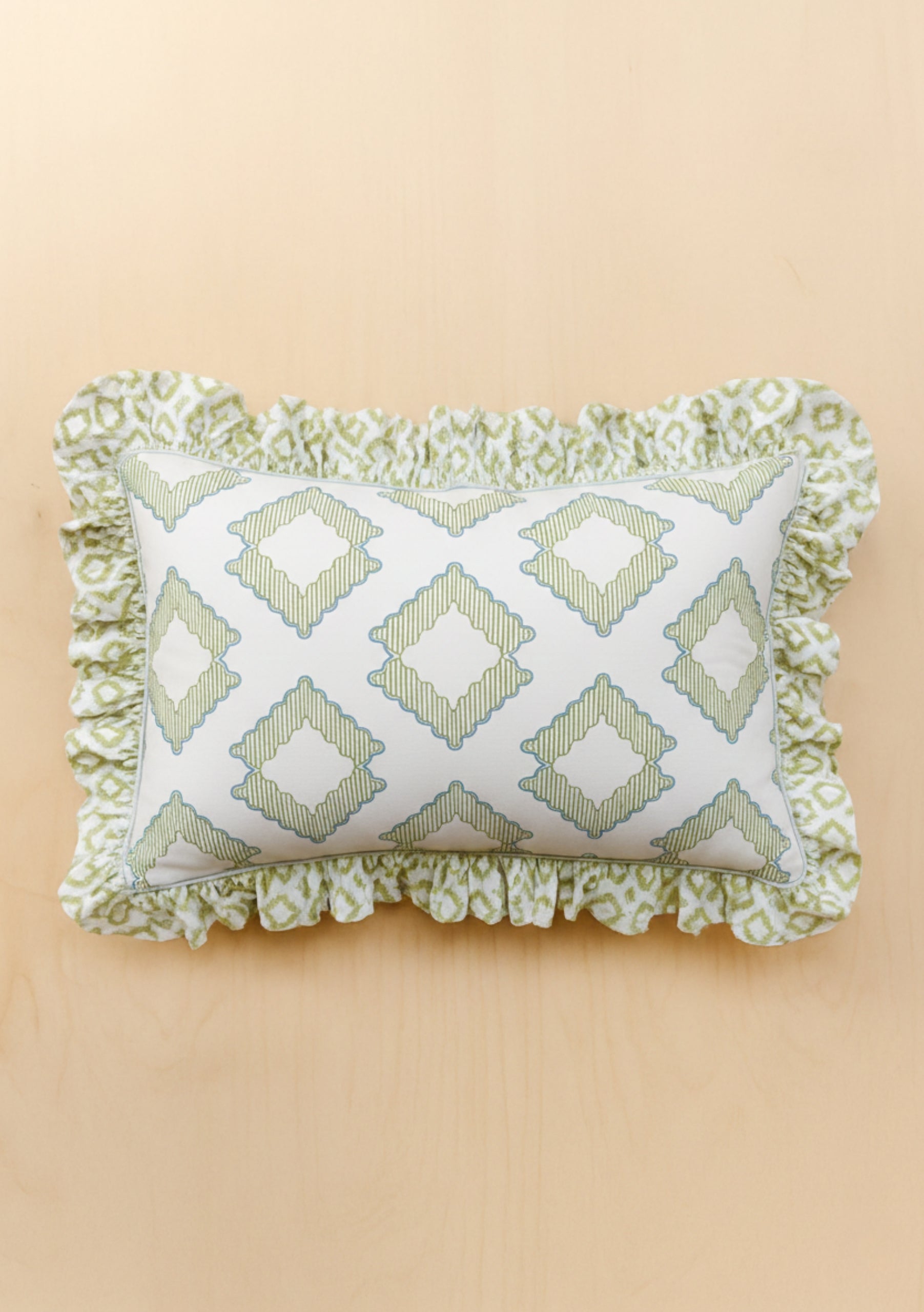 Pair of Cotton Pillowcases in Green Diamond