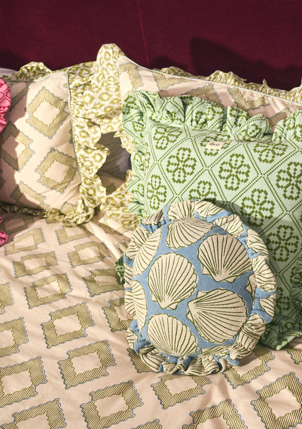 Cotton Duvet Cover & Pillowcases Set in Green Diamond